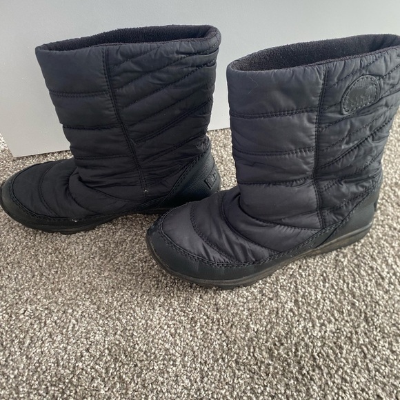 Sorel Black Waterproof Kids Girls‎ Winter Boots Size 2 - Picture 4 of 10